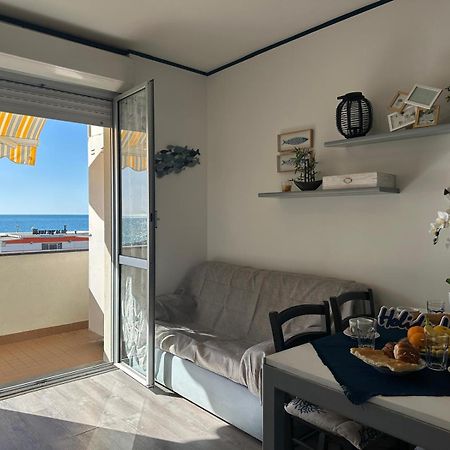 House Little Boat By Holiday World Riva Trigoso Bagian luar foto