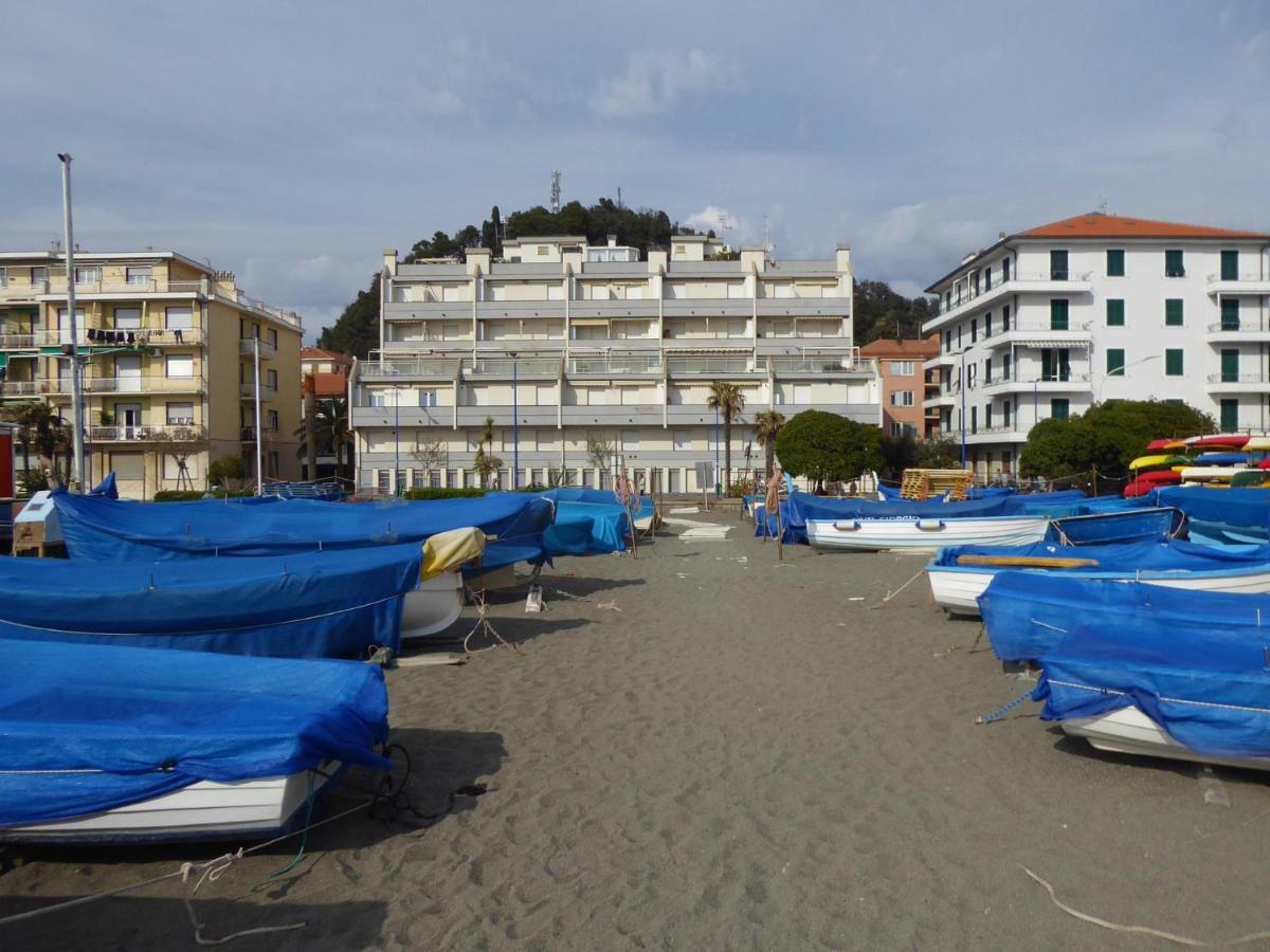 House Little Boat By Holiday World Riva Trigoso Bagian luar foto